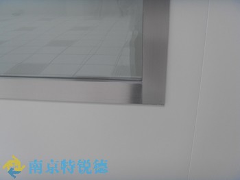 上海某国际知名检测公司恒温恒湿实验室一